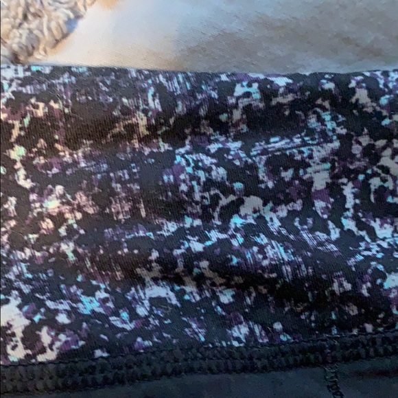 Black speed shorts lululemon - Picture 3 of 3